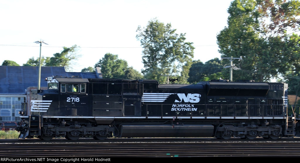 NS 2718 leads train 218